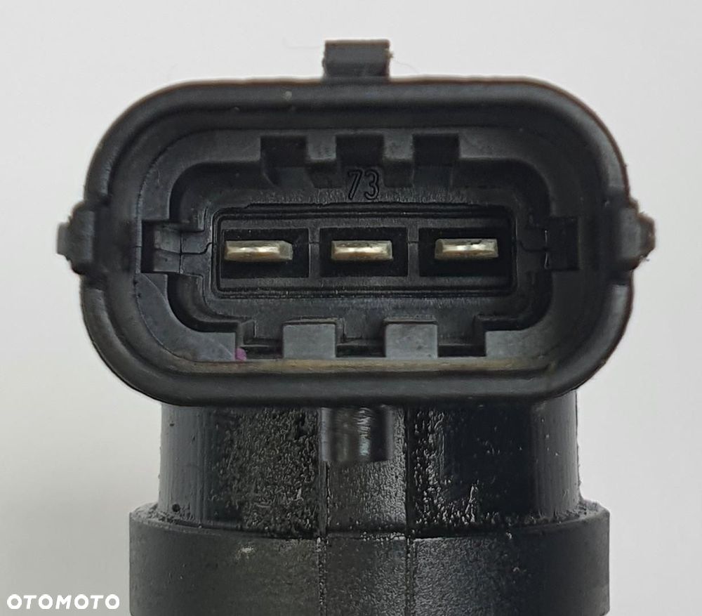 CZUJNIK POŁOŻENIA WAŁKA VOLVO V70 III 2.4 D 8658726 0232103063 - 2