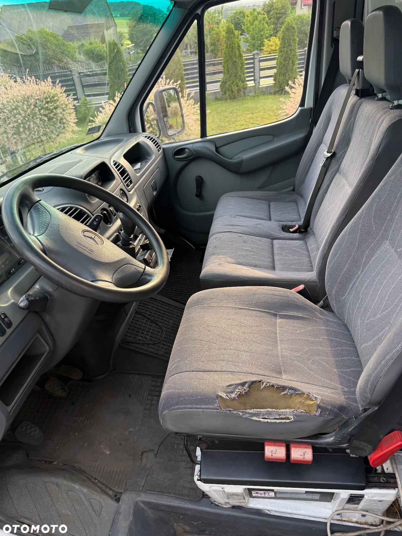 Mercedes-Benz Sprinter - 10