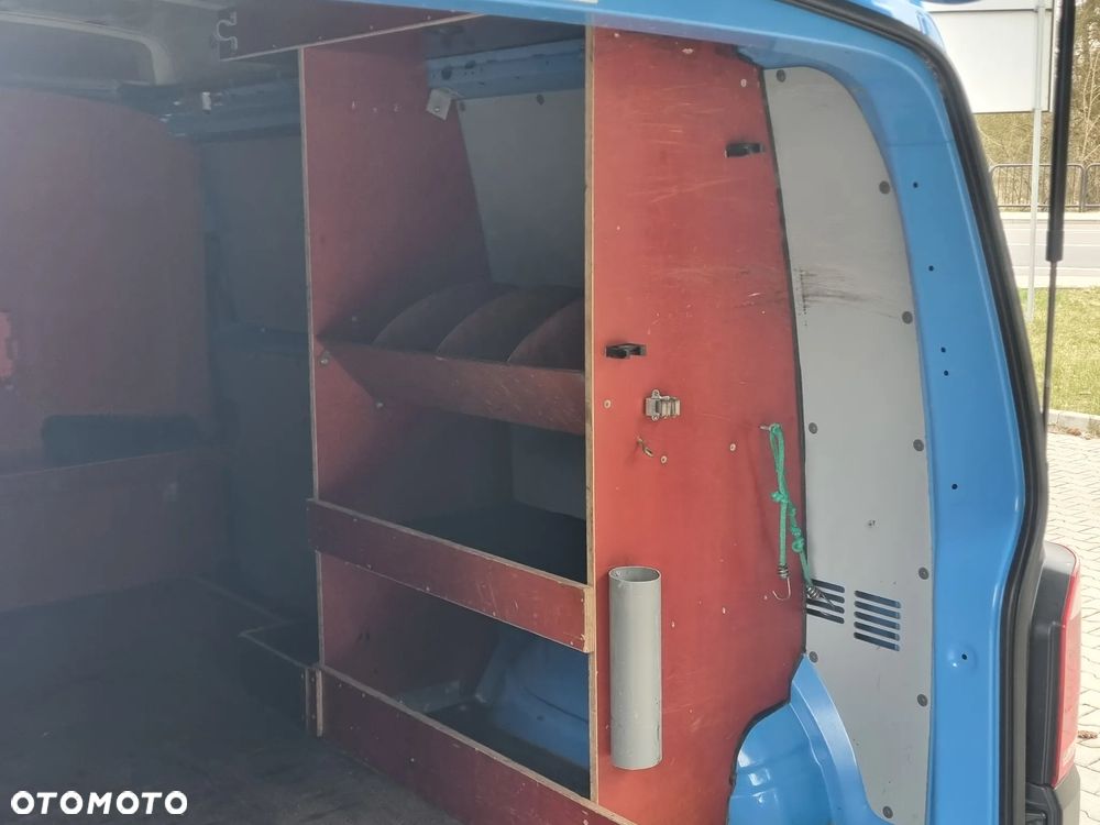 Volkswagen Transporter - 20