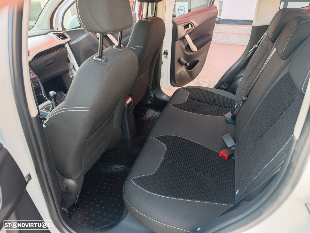 Citroën C3 1.4 HDi SX - 12
