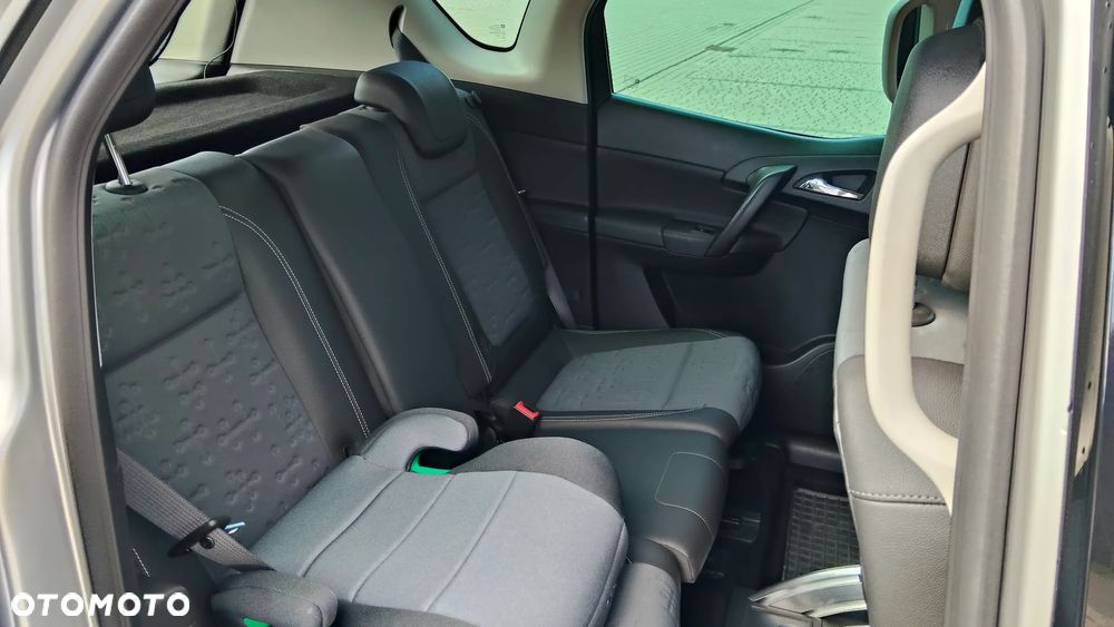 Opel Meriva 1.7 CDTI Cosmo - 11