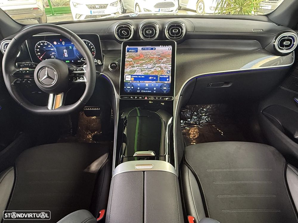 Mercedes-Benz GLC 300 de 4Matic - 28