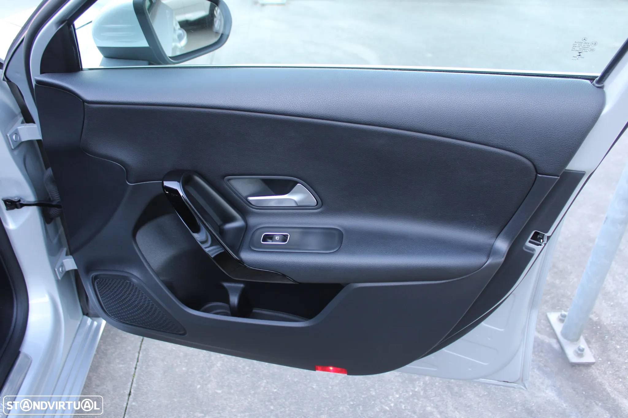 Mercedes-Benz A 180 d Style Plus Aut. - 47