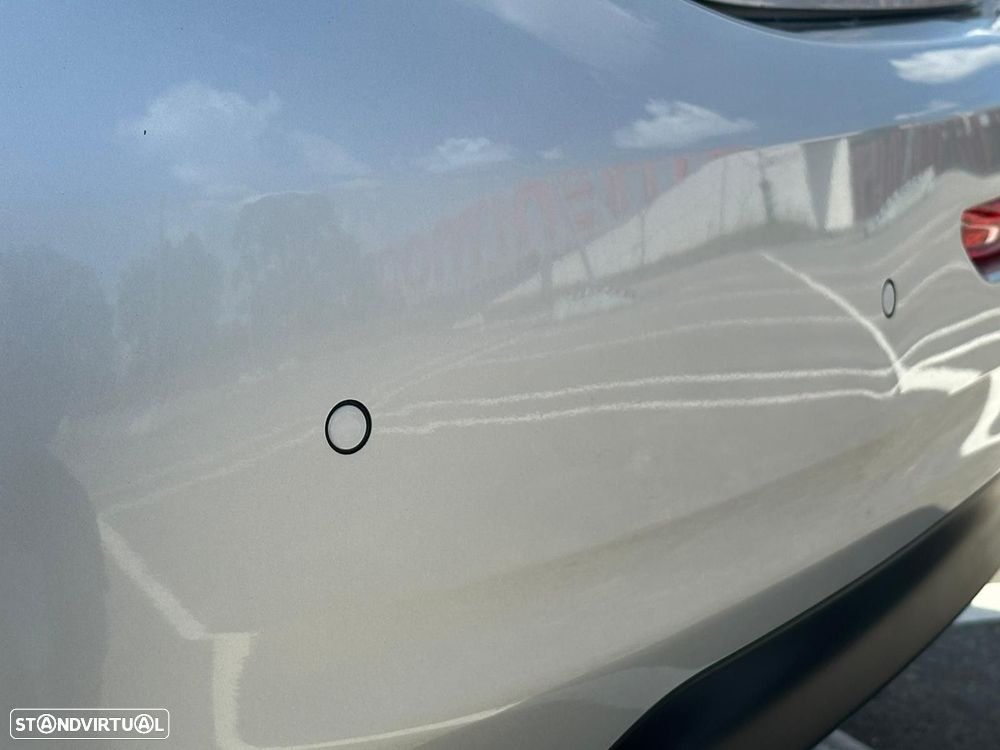 Peugeot 208 1.2 PureTech Style - 12