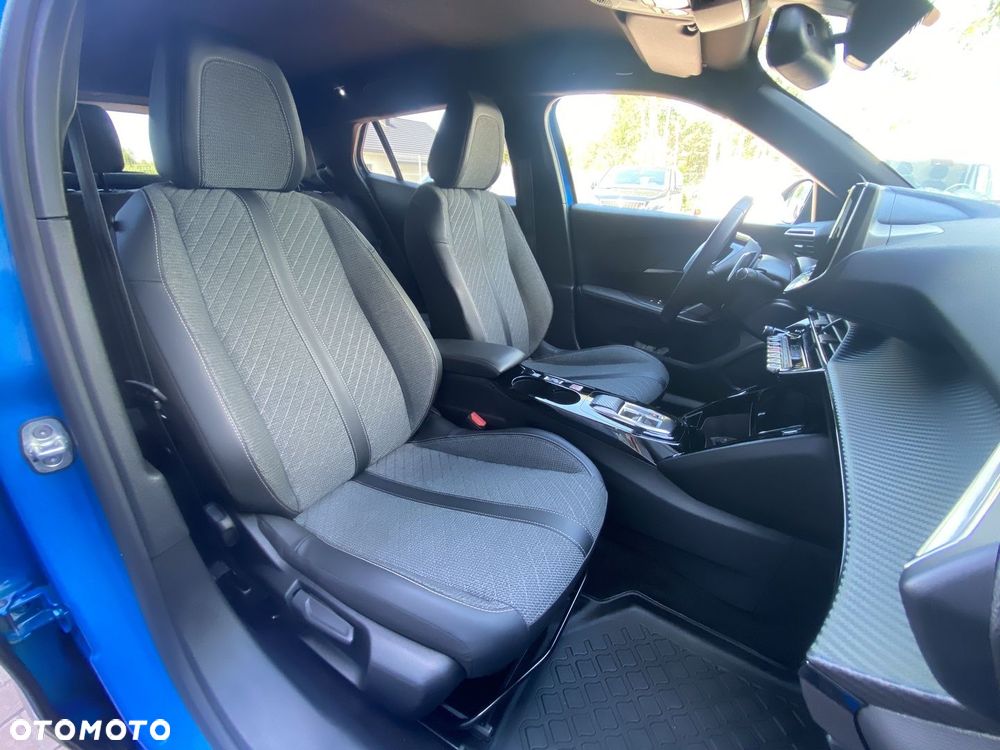 Peugeot 2008 - 9