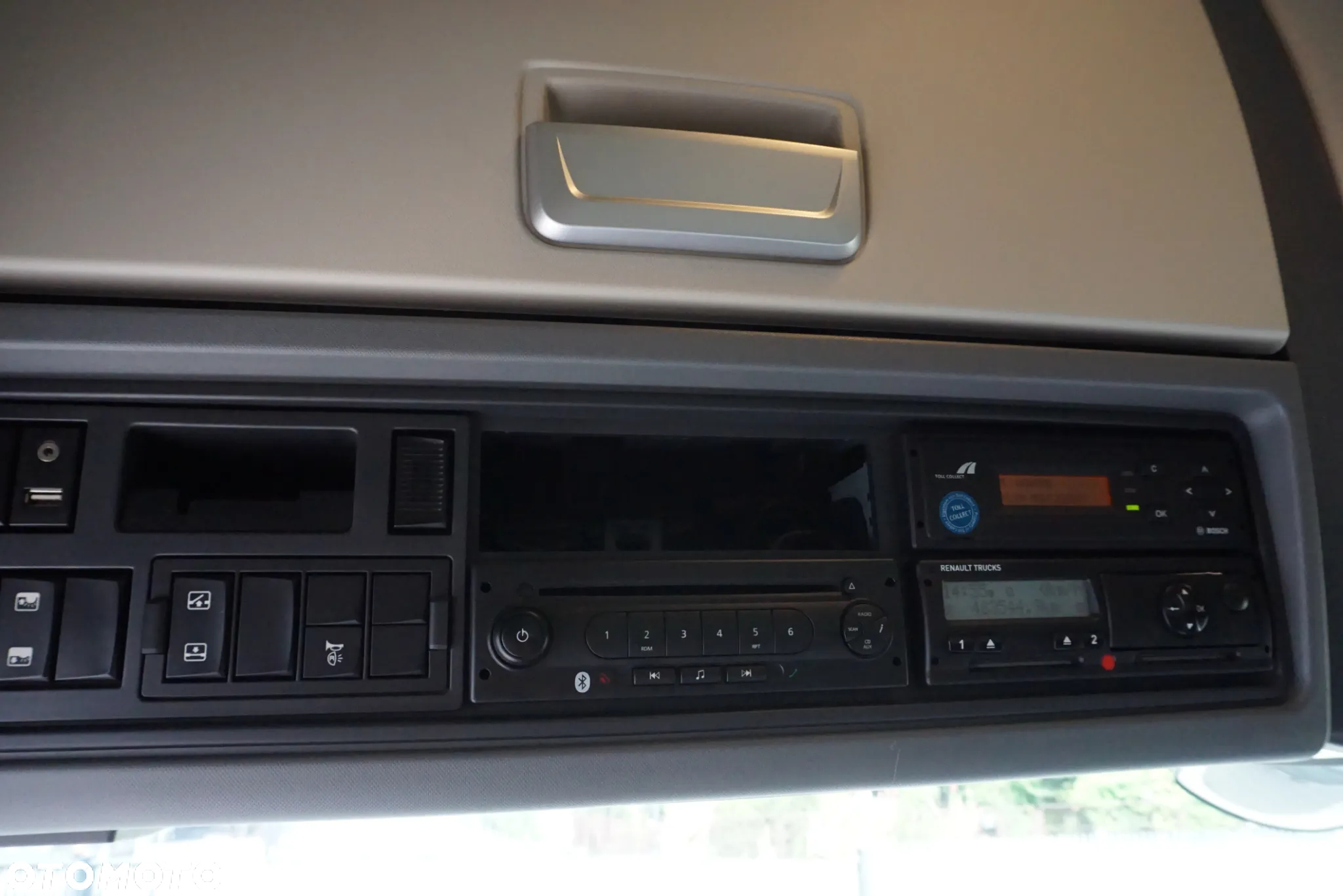 Renault T 460 / EURO 6 / AUTOMAT / NISKI PRZEBIEG / SPROWADZONA / 100 % ORYGINAŁ - 23
