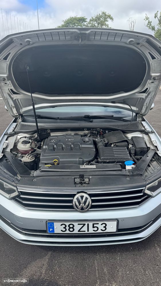 VW Passat Variant 1.6 TDI BlueMotion - 43