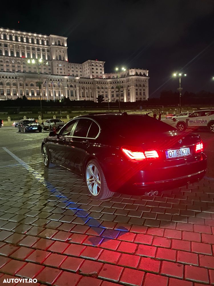 BMW Seria 7 730d xDrive - 3