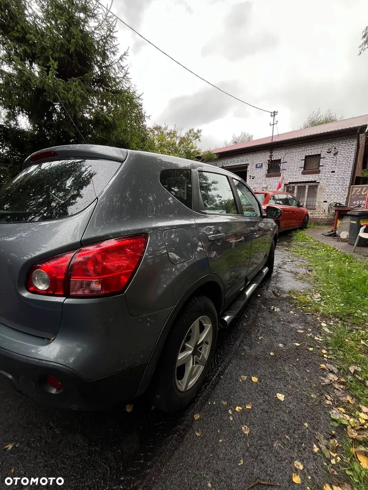 Nissan Qashqai - 25