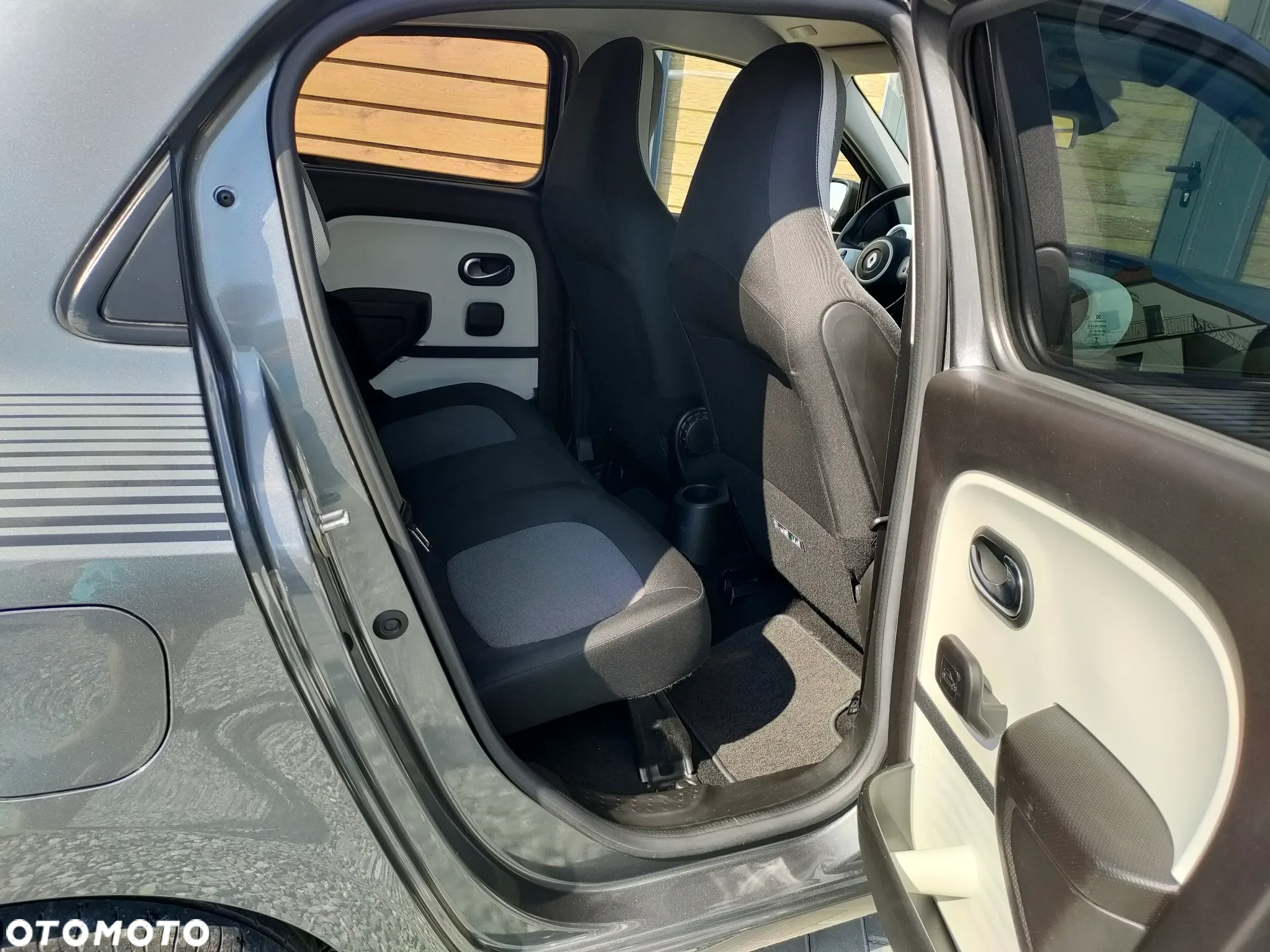 Renault Twingo TCE 90 LIMITED - 24