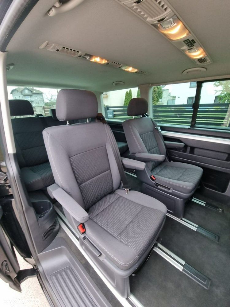 Volkswagen Multivan - 19