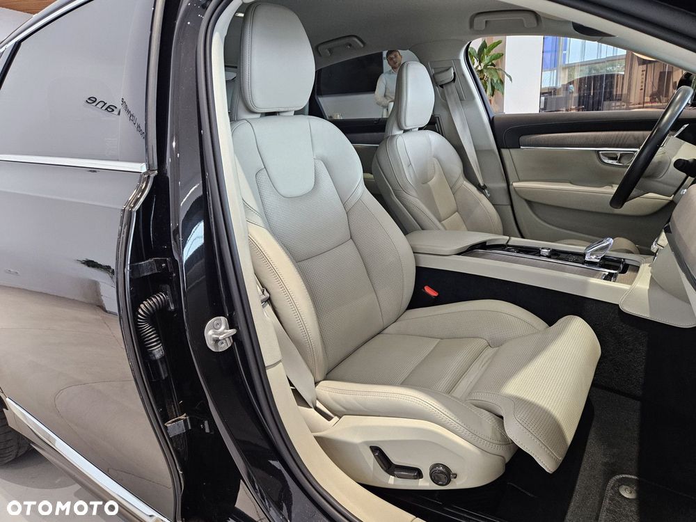 Volvo S90 - 18