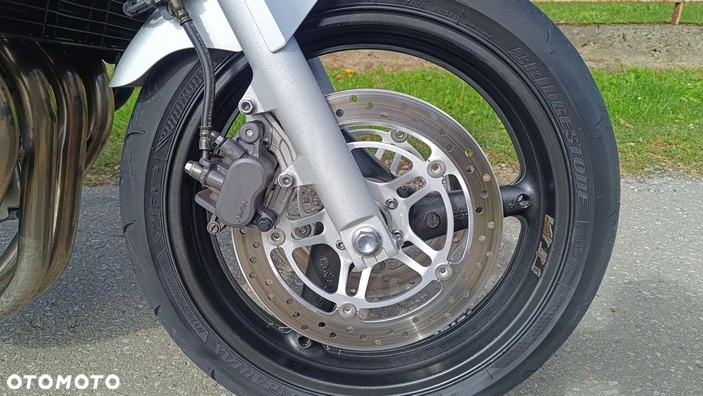 Honda CB - 10