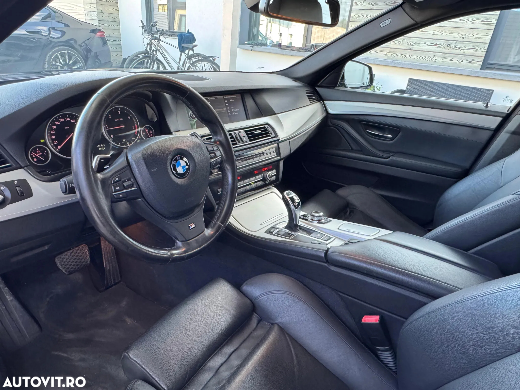 BMW Seria 5 520d Touring Sport-Aut. - 6