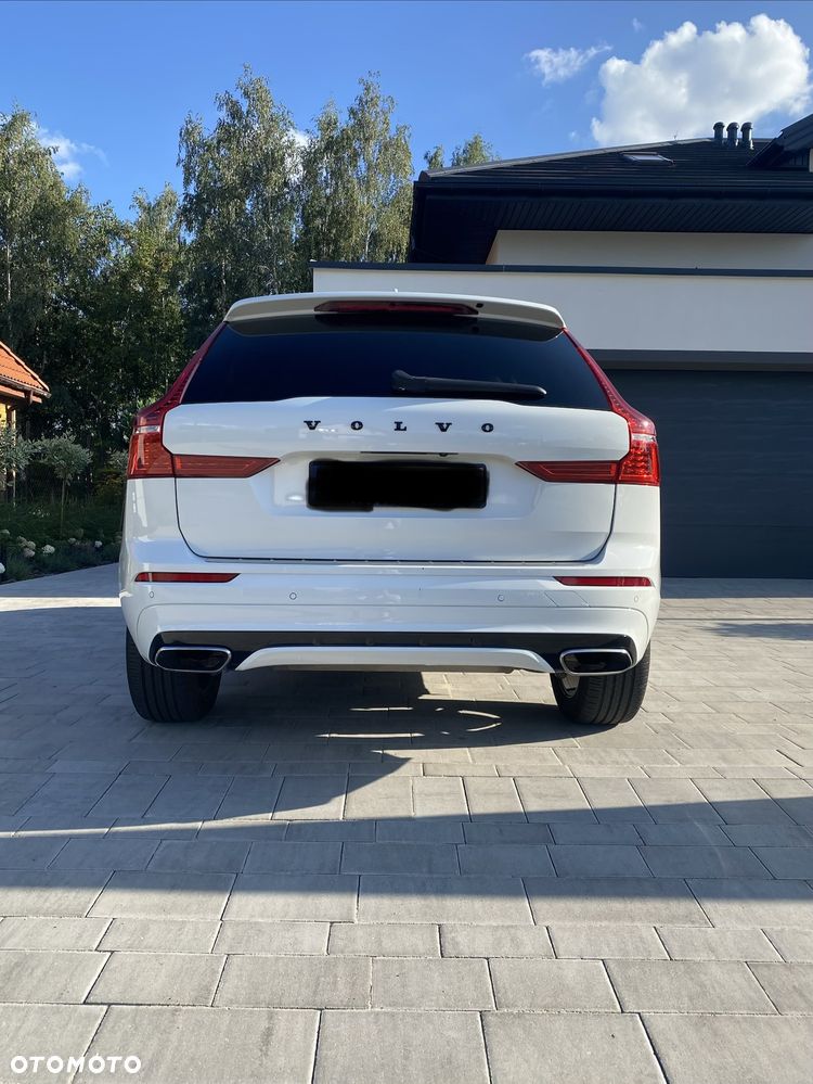 Volvo XC 60 T4 R-Design - 4