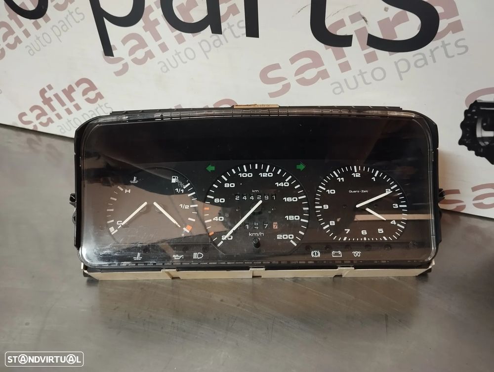 QUADRANTE VOLKSWAGEN TRANSPORTER T4 2.4D REF. 701919033DK 701919059AC - 2