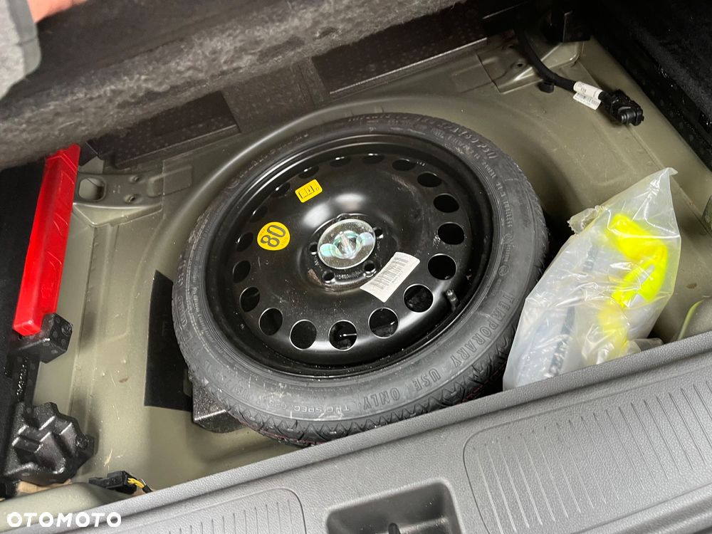 Opel Astra 1.6 Turbo Start/Stop Dynamic - 9