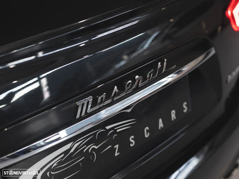 Maserati Ghibli 3.0 V6 - 13