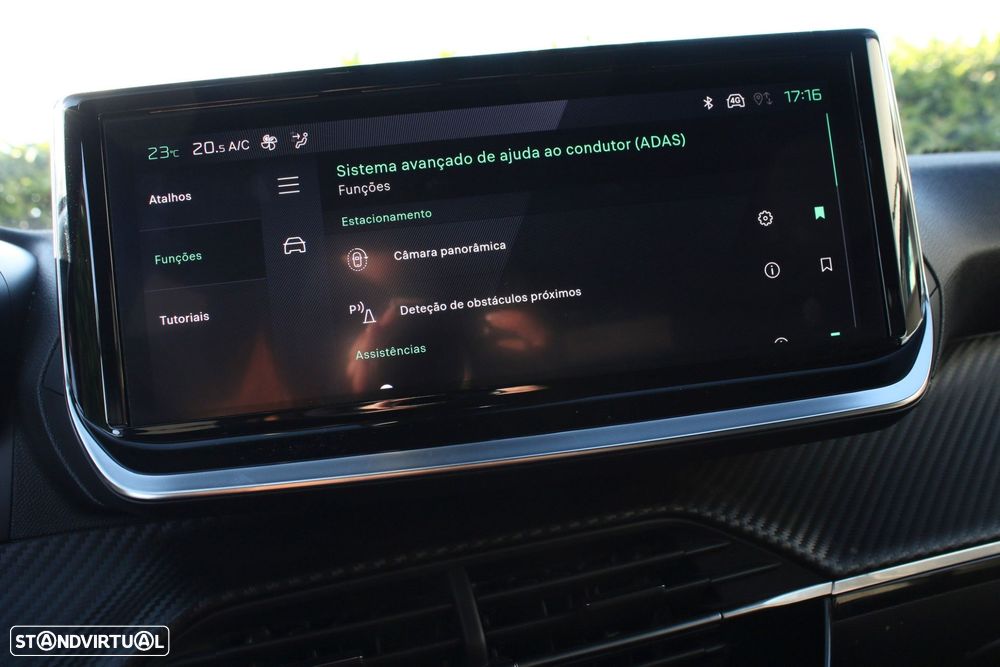 Peugeot 2008 PureTech 130 EAT8 Allure - 25