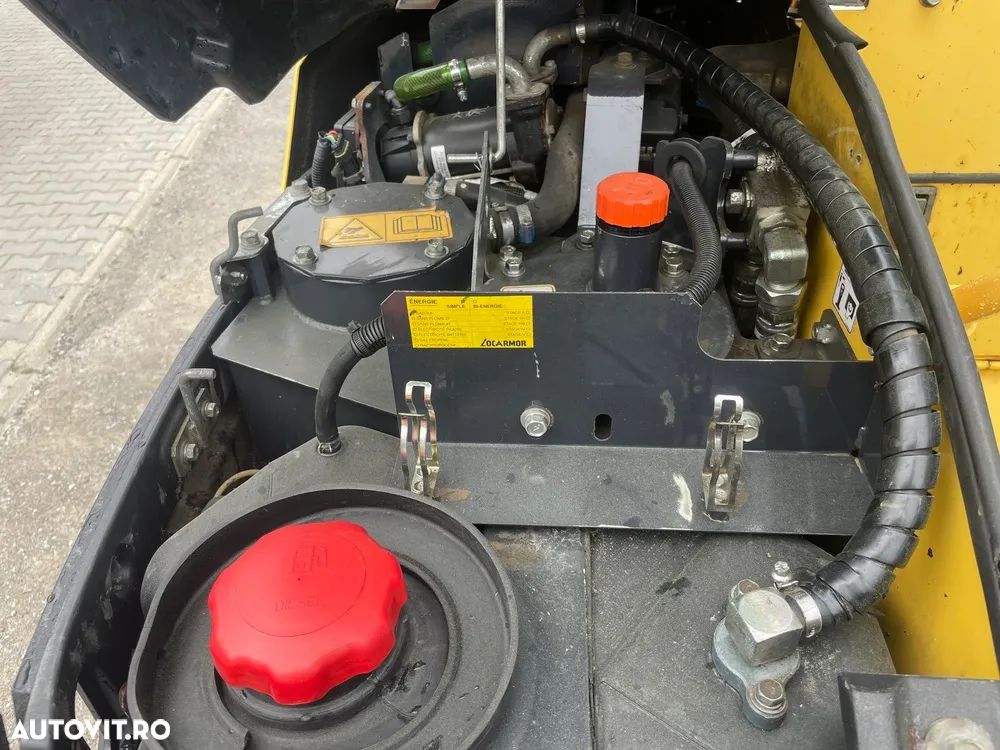 Yanmar Vio 80 - 29