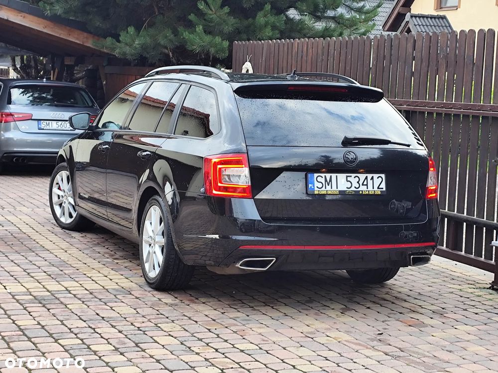 Skoda Octavia 2.0 TDI RS DSG - 33