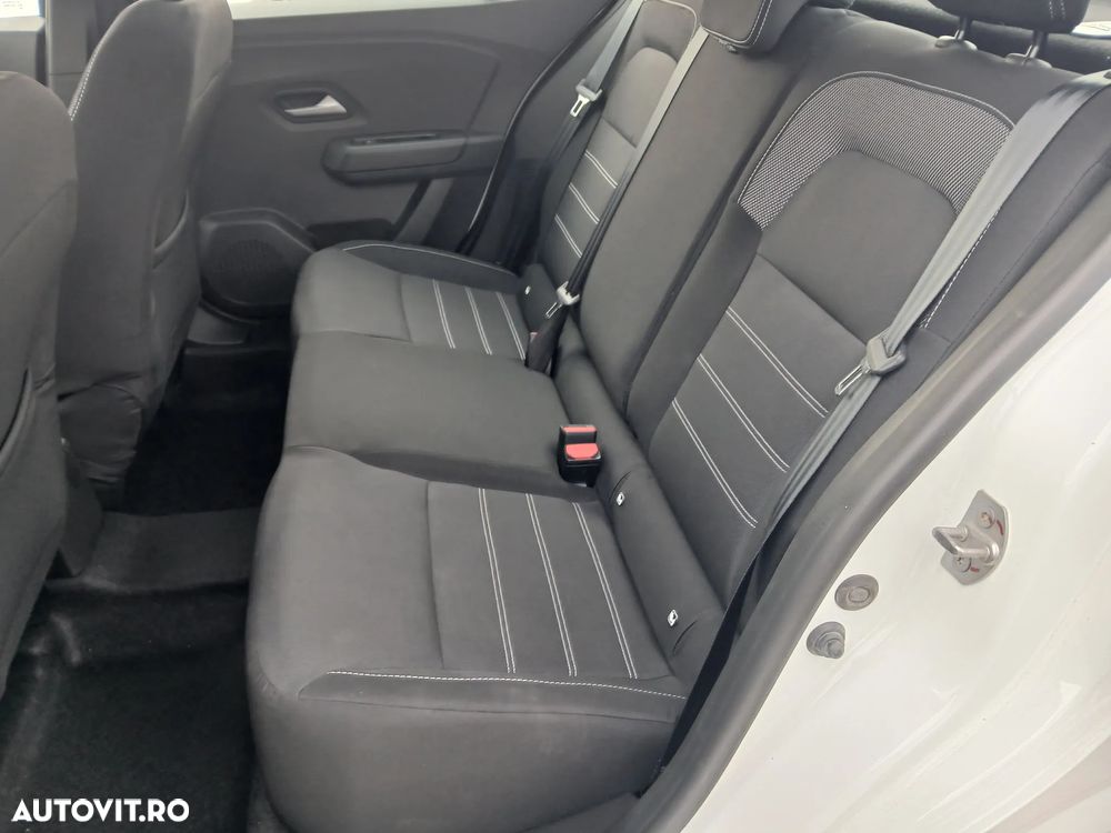 Dacia Logan TCe 90 MT6 Expression - 8