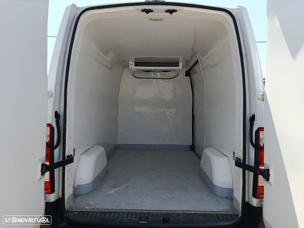 Renault Master C/frio - 23