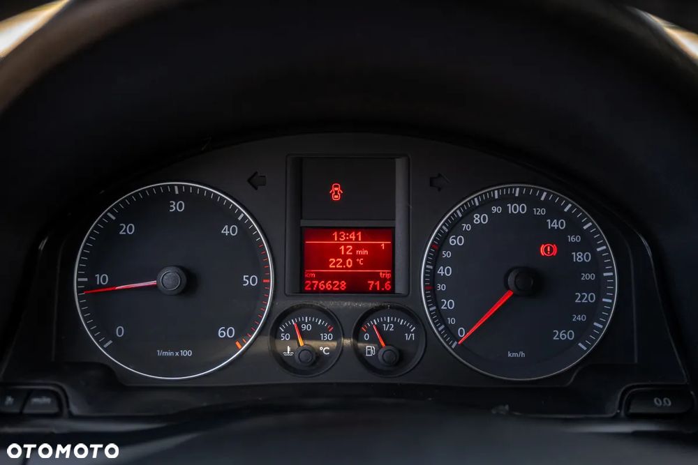 Volkswagen Golf 1.9 TDI DPF Tour - 26