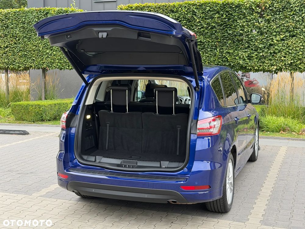 Ford S-Max 2.0 TDCi 4WD Titanium - 26