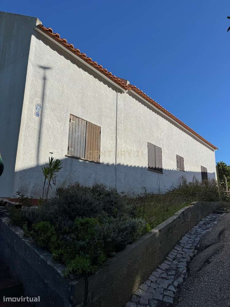 Quinta de 3.500 m2 na Serra da Arrábida - Grande imagem: 2/17