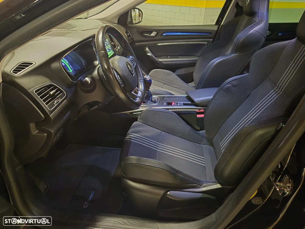 Renault Mégane Sport Tourer 1.5 dCi GT Line - 22