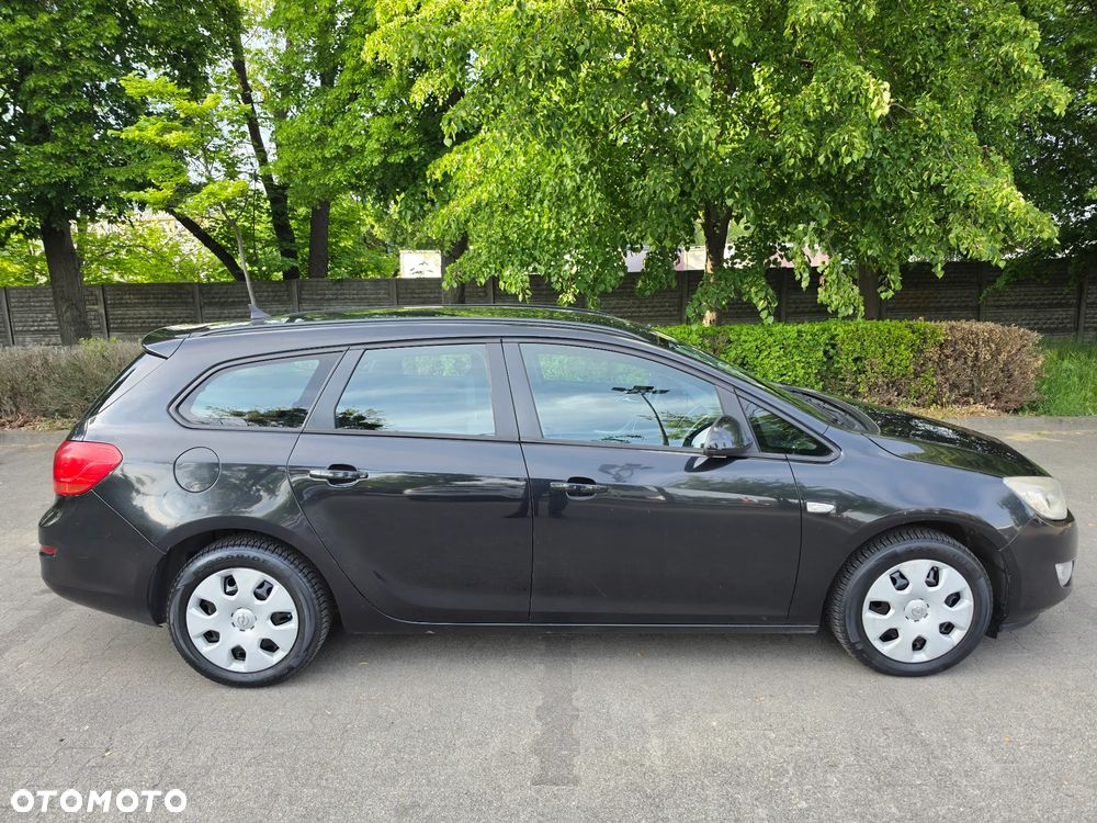 Opel Astra 1.7 CDTI Enjoy - 6