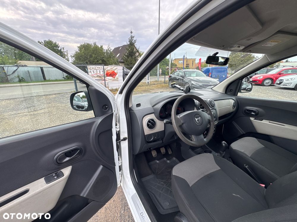 Dacia Lodgy 1.6 SCe Ambiance S&S - 18