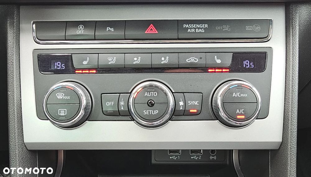 Seat Leon 1.5 TSI ACT DSG OPF Xcellence - 36