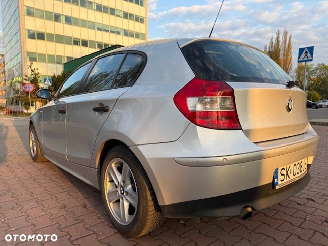 BMW Seria 1 116i - 14