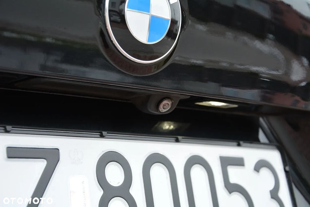 BMW X1 xDrive20d xLine - 13