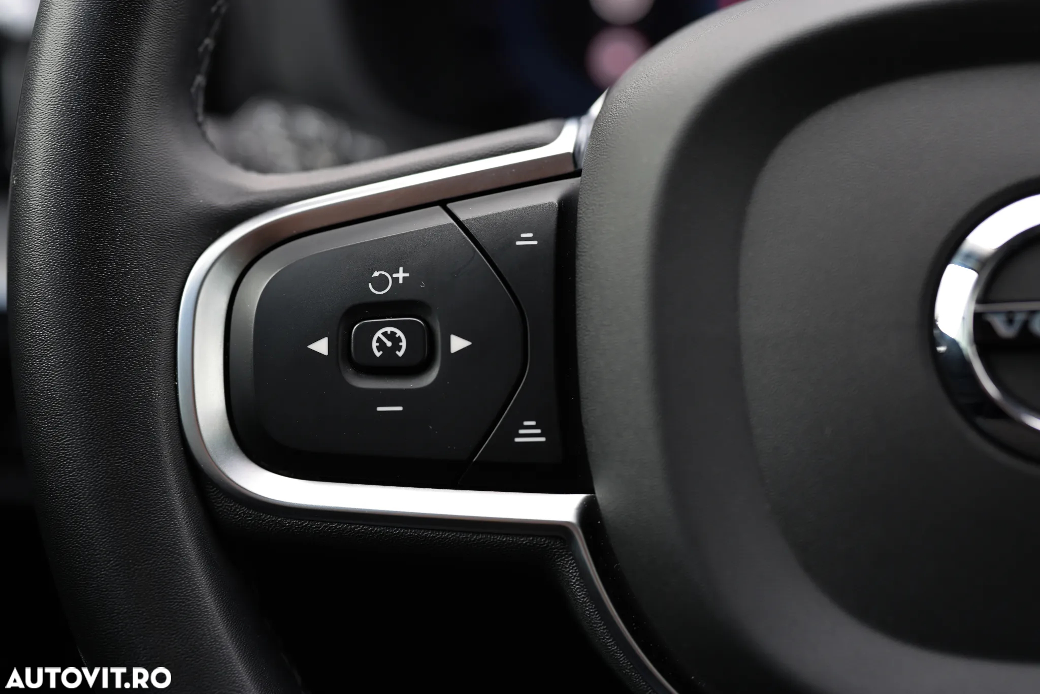 Volvo XC 60 Recharge T6 AWD AT Core - 14