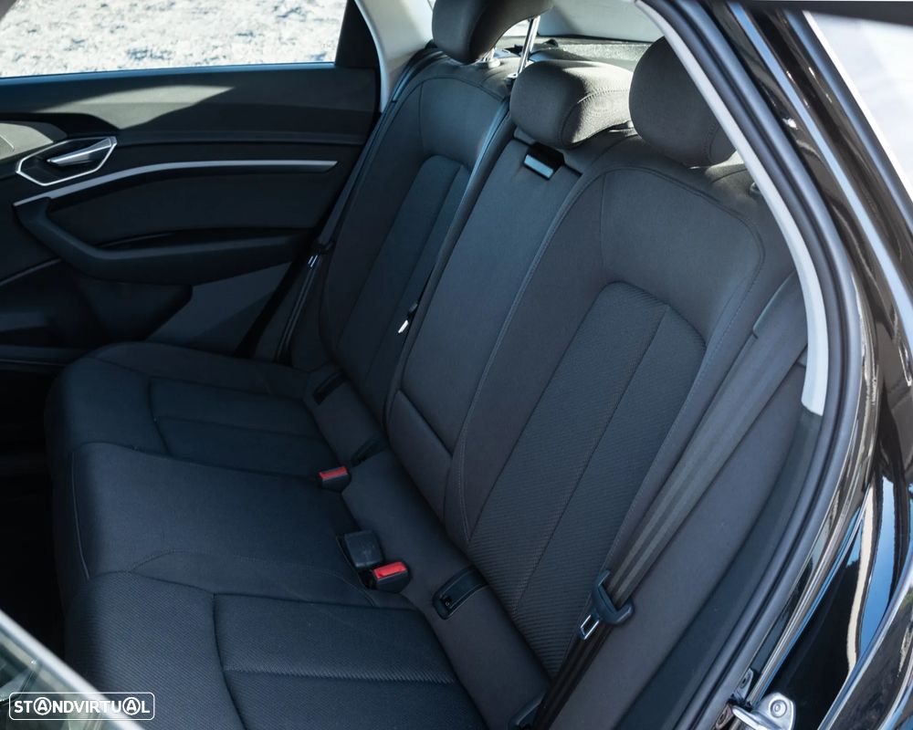 Audi e-tron 50 quattro - 9