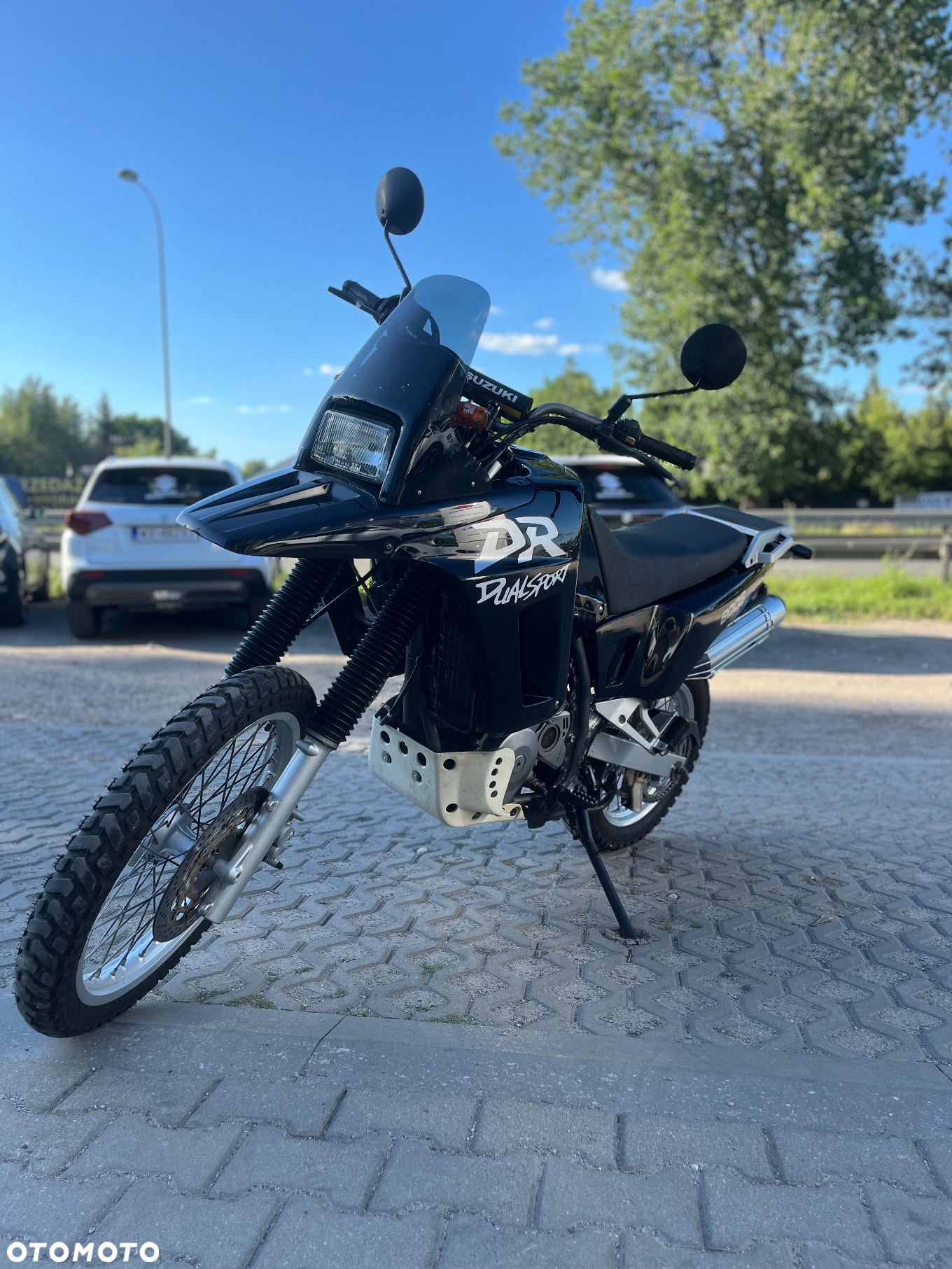Suzuki DR