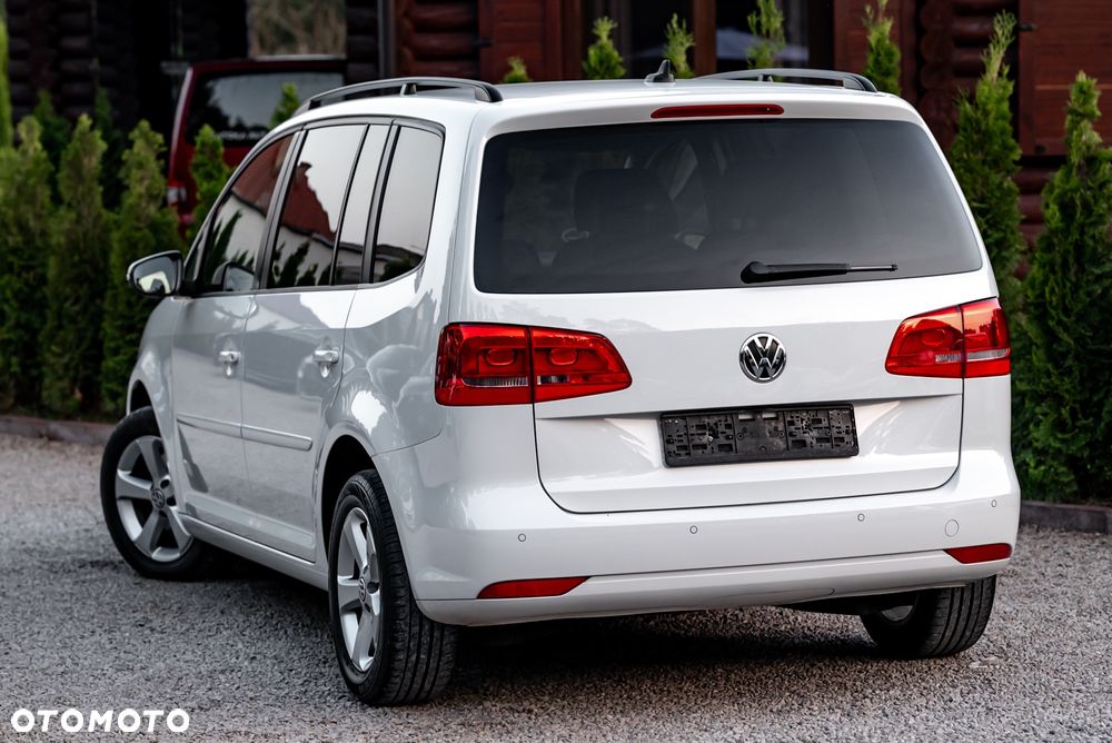 Volkswagen Touran 2.0 TDI DPF DSG Highline - 8