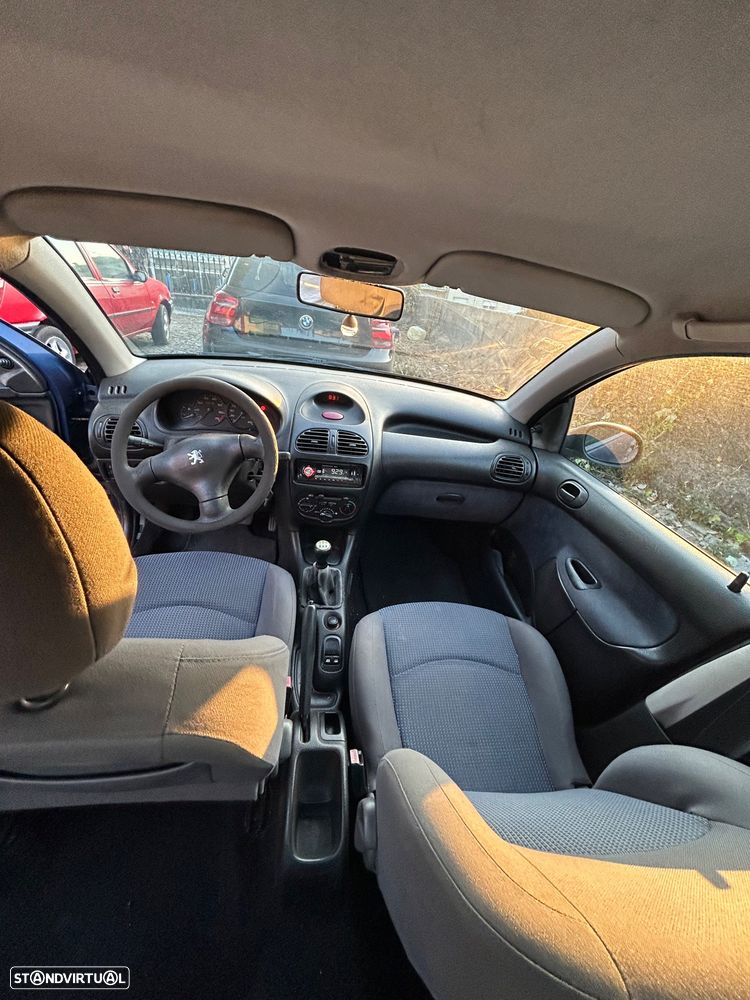 Peugeot 206 1.1 XR Présence - 5