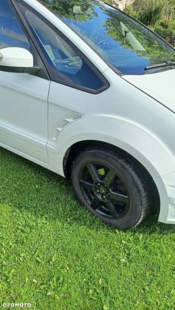 Ford S-Max - 10