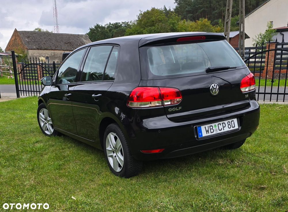 Volkswagen Golf 1.6 Tour Edition - 2