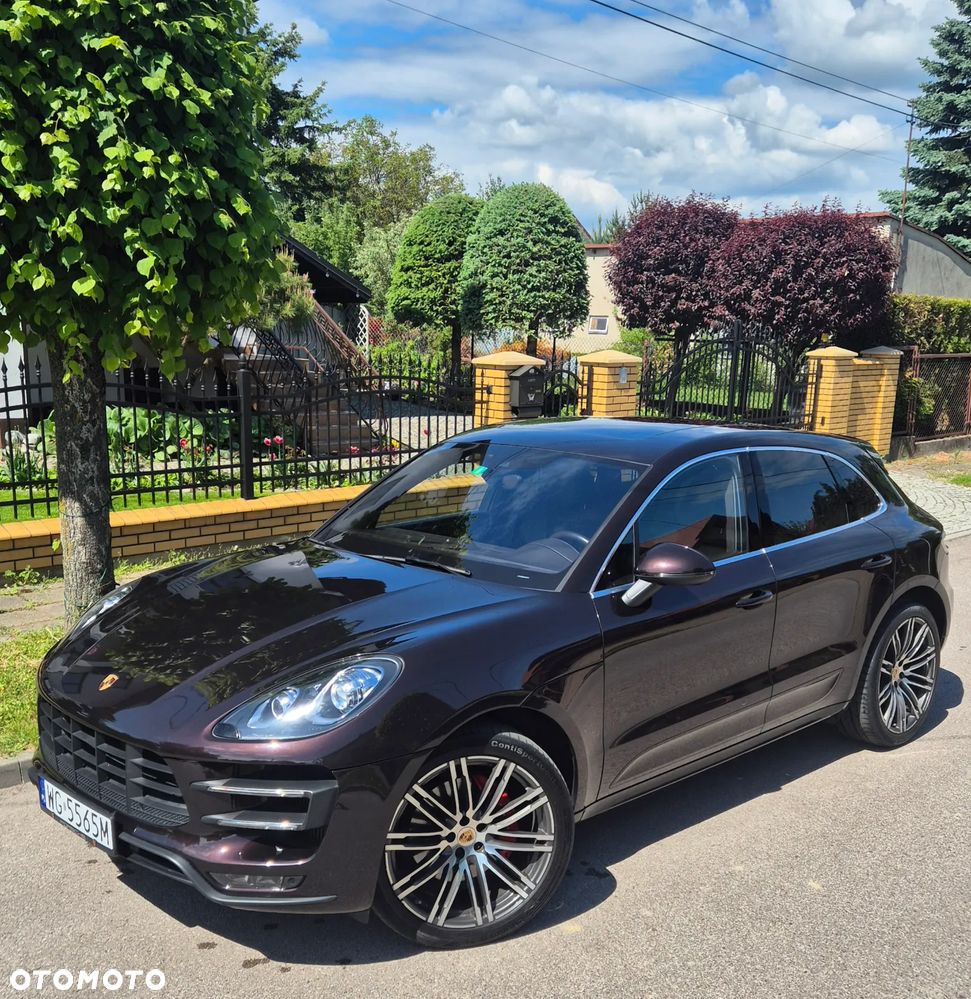 Porsche Macan Turbo PDK - 35