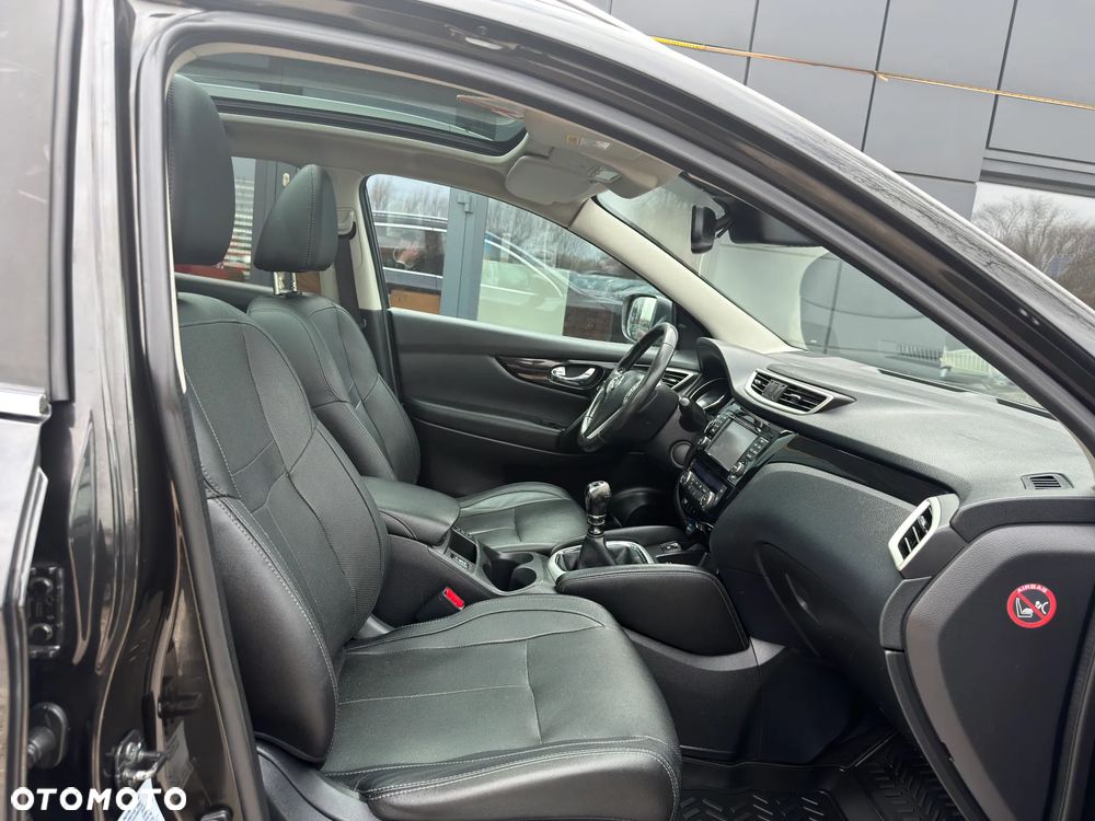 Nissan Qashqai 1.5 dCi N-WAY - 27