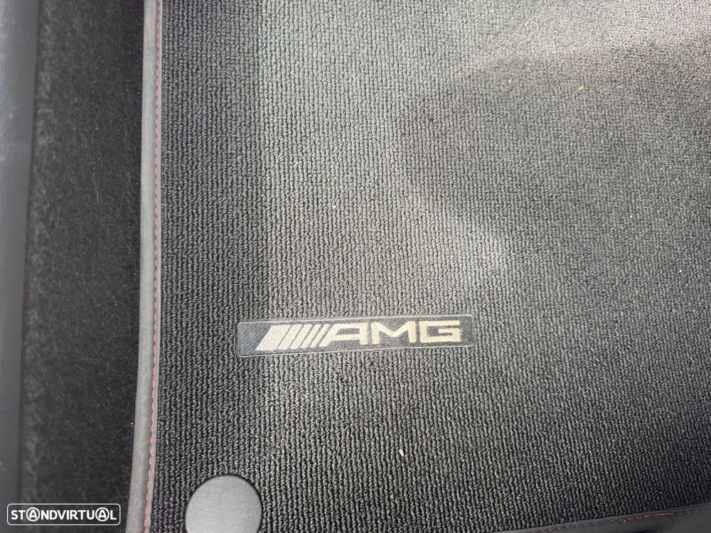 Mercedes-Benz CLA 220 d AMG Line Aut. — fotografia 32