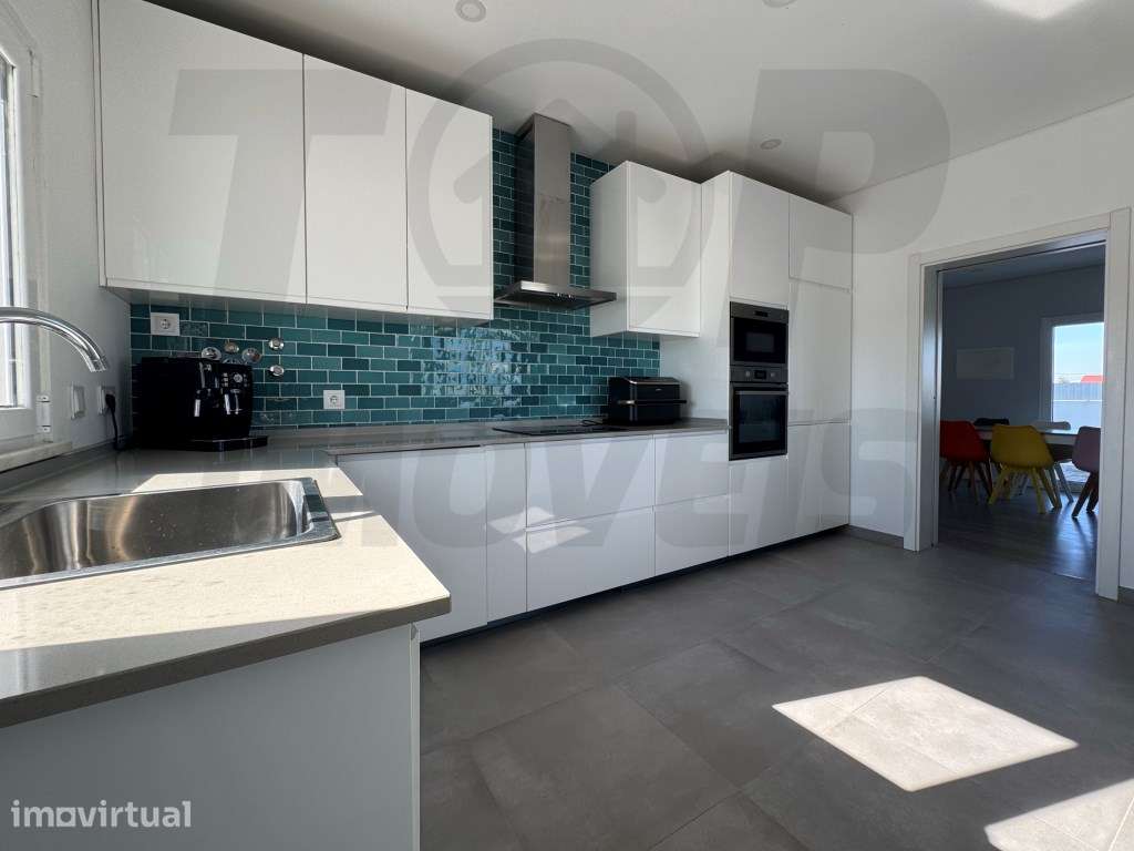 Moradia V3 - Salvaterra de Magos - 472.000€ - Grande imagem: 2/54