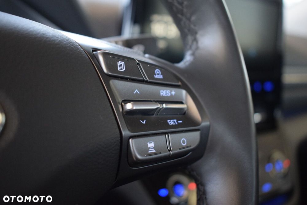 Hyundai IONIQ Hybrid Premium - 25