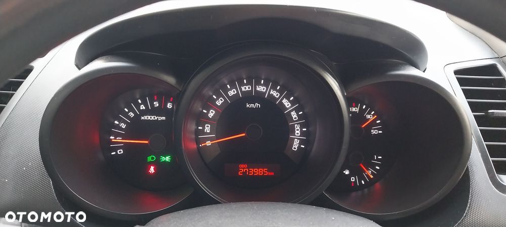 Kia Soul 1.6 CRDI M - 12