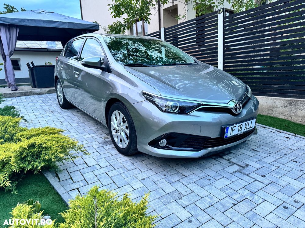 Toyota Auris 1.2 Turbo Edition S+ - 1